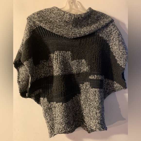 Calvin Klein Pullover Cowl Neck - Picture 3 of 3